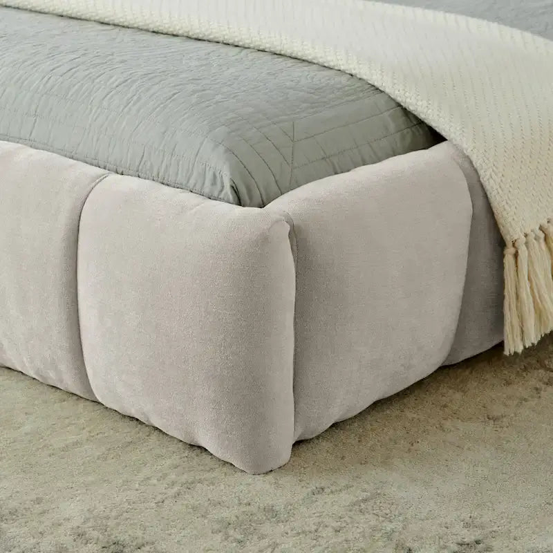 Cama de plataforma tapizada con cabecero