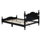 Cama tipo plataforma de madera de pino con cabecero