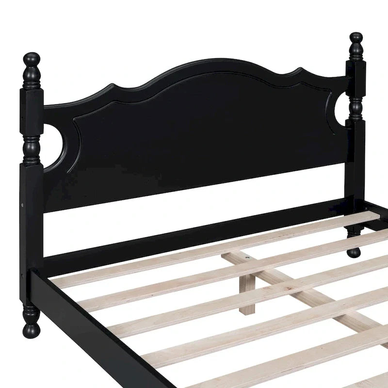 Cama tipo plataforma de madera de pino con cabecero