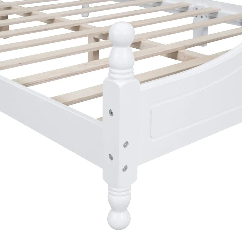 Cama tipo plataforma de madera de pino con cabecero