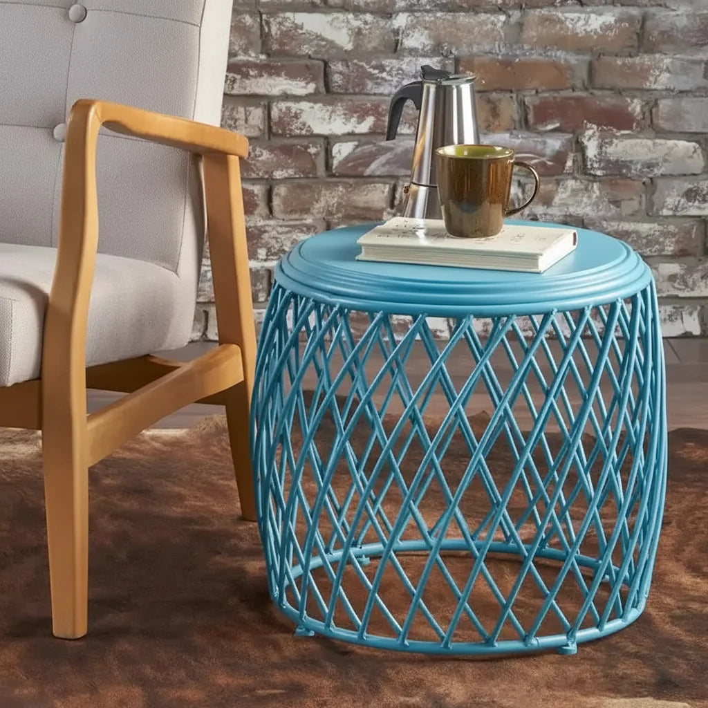 Mesa auxiliar redonda de hierro de 19 pulgadas con diseño de celosía