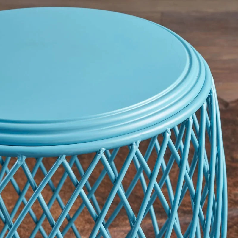 Mesa auxiliar redonda de hierro de 19 pulgadas con diseño de celosía