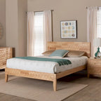 Cama Plataforma Colmena Tallada – Madera Natural