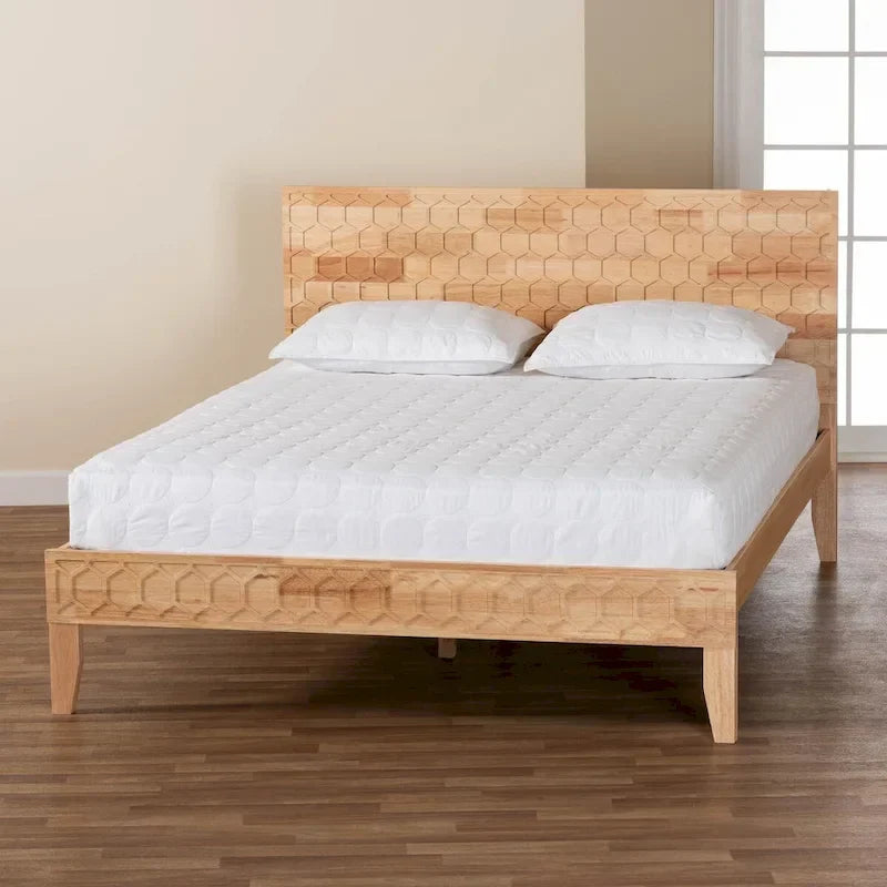 Cama Plataforma Colmena Tallada – Madera Natural