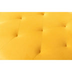 Sillón individual tipo barril con acolchado de espuma y tapicería de terciopelo