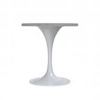 Mesa de comedor redonda con tablero de resina y pedestal de acero blanco